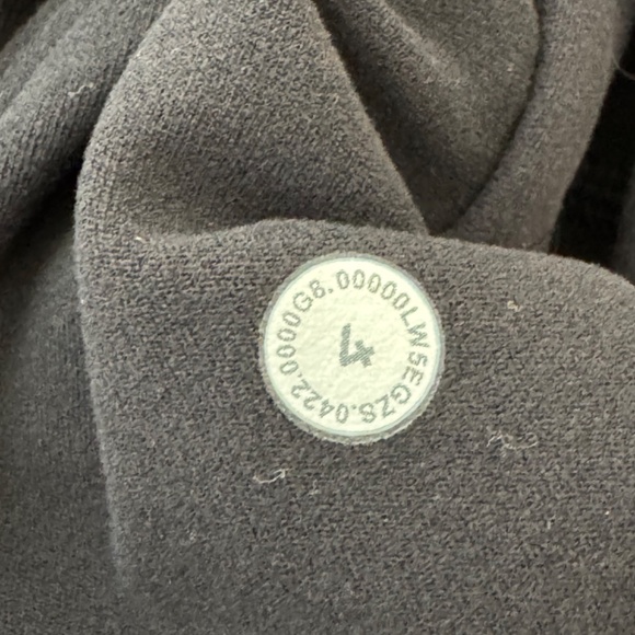 Lululemon Align Wide-Leg - Black - Sz 4 - NWT - Discontinued 2022 Align Fabric - Picture 4 of 4